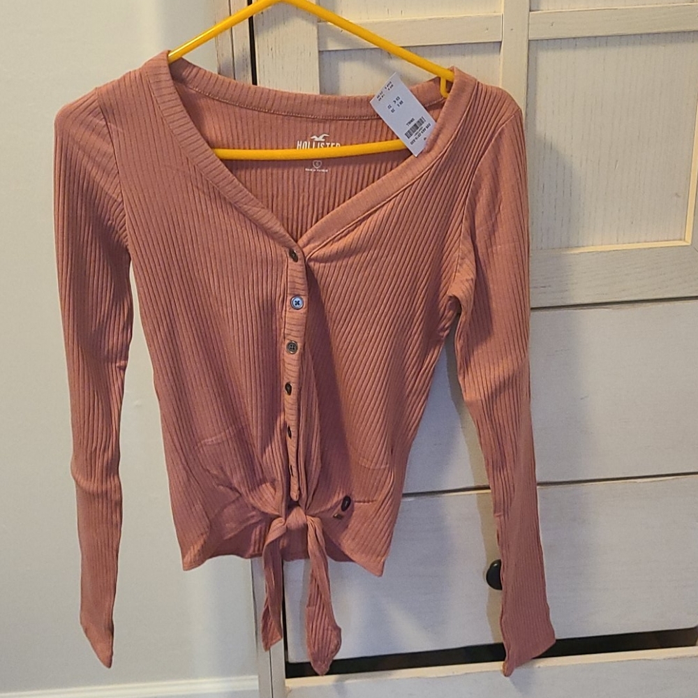 Hollister shirt